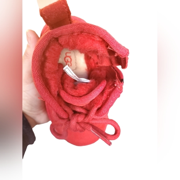 UGG Toddler Neumel II Chukka Boots - Red Size 8 Toddler - Picture 5 of 5